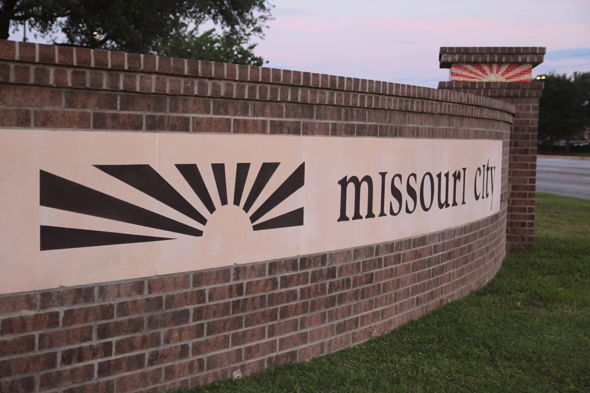 City sign in Missouri City, Texas