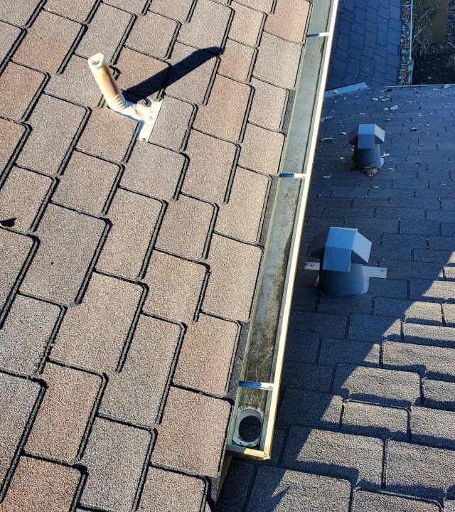Reliable Gutter Cleaning near me in Conroe, TX for residential and commercial properties
