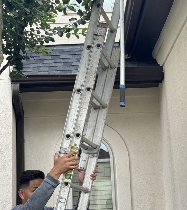 Reliable Gutter Cleaning near me in Houston, TX for residential and commercial properties